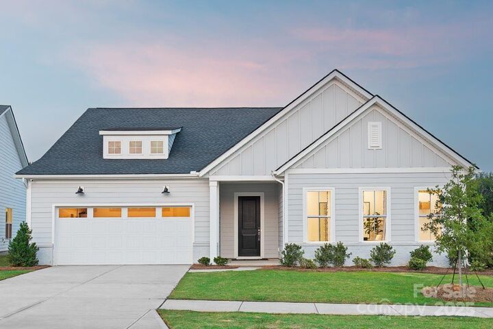 4125 Eastover Glen Road 346  Charlotte NC 28269 photo