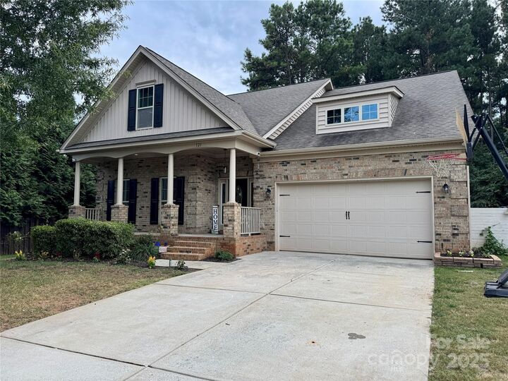 Property Photo:  121 Misty Woods Drive  SC 29710 