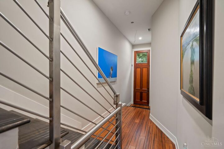 Property Photo:  221 Kemp Alley  OH 45202 