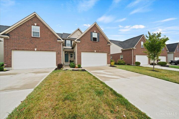 Property Photo: 7908 Pinnacle Point Drive OH 45069