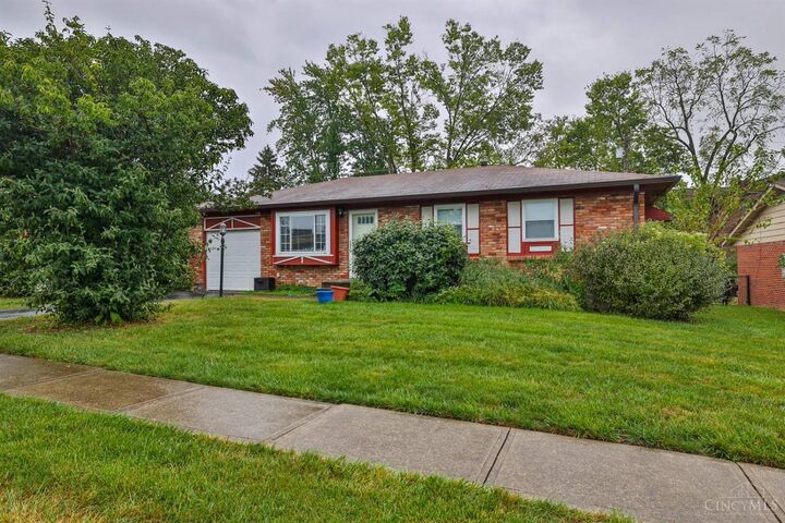 Property Photo: 3611 Benhill Drive OH 45247