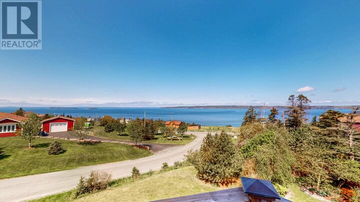 Property Photo:  30 Country Garden Road  NL A1M 3T2 