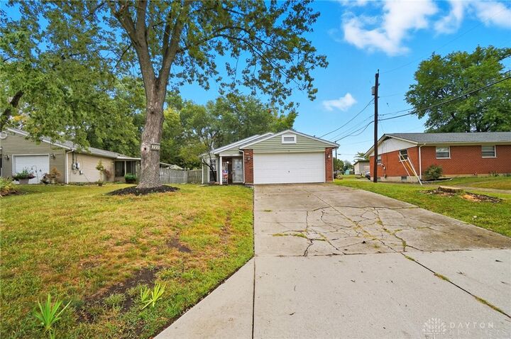 Property Photo:  723 Jackson Lane  OH 45044 