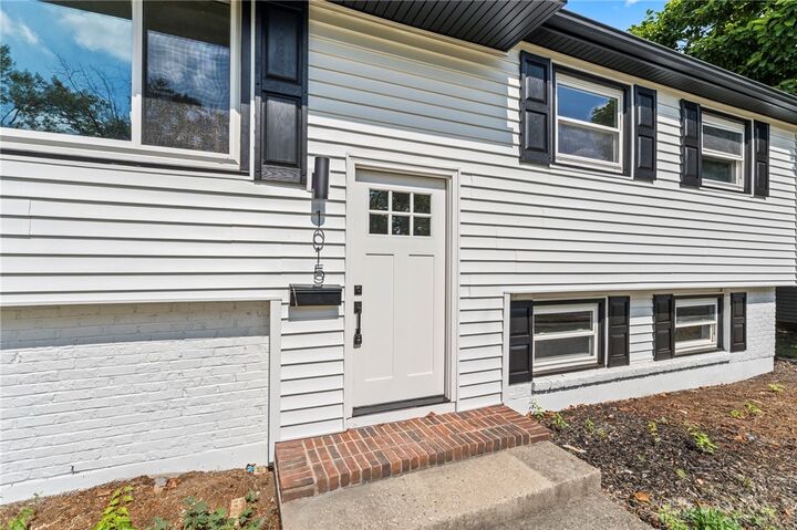 Property Photo: 1015 Van Arden Drive OH 45377