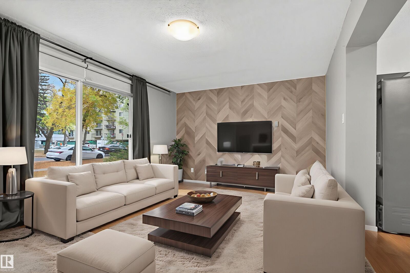 Property Photo:  10208 113 Street NW 23  AB T5K 1P4 