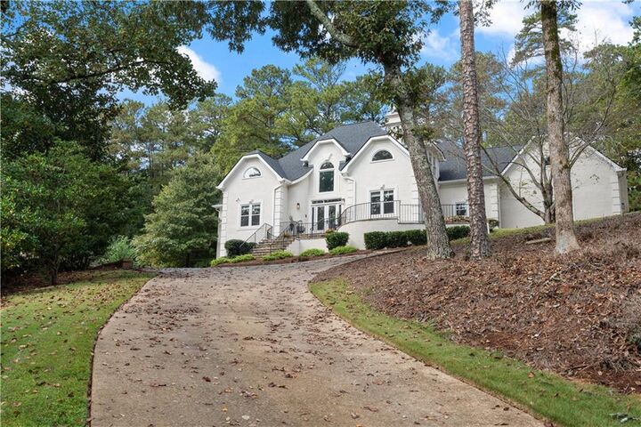 Property Photo:  500 River Bluff Parkway  GA 30075 
