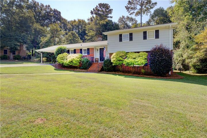 Property Photo:  5132 Forest Drive SE  GA 30014 