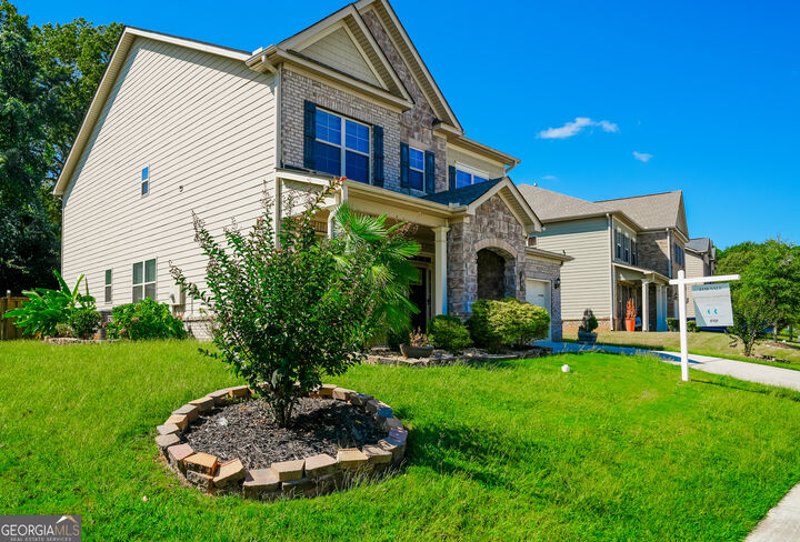 Property Photo: 40 Brickstone Parkway GA 30016