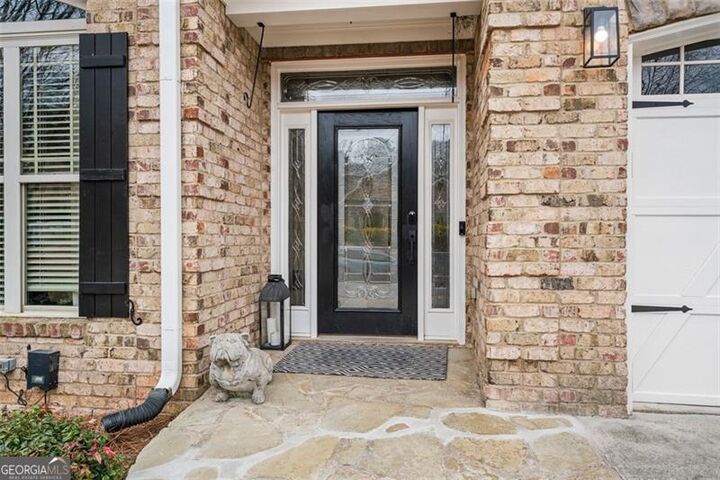 Property Photo:  1525 Camden Cove Drive  GA 30040 