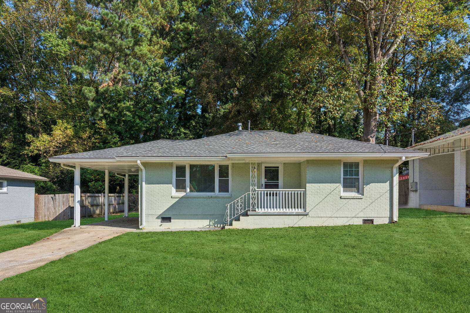 Property Photo:  3260 Glenco Drive  GA 30032 