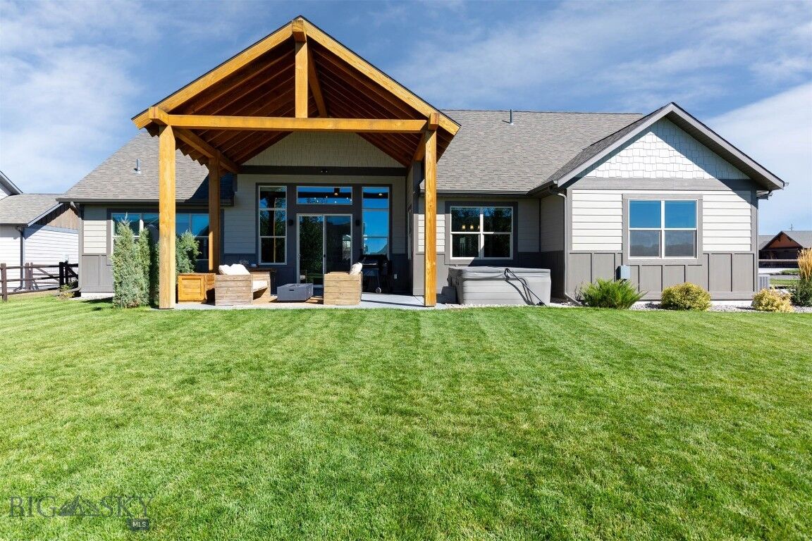 Property Photo: 18 Oxbow Lane MT 59741