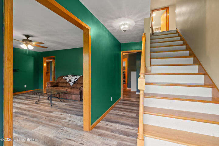 Property Photo: 10640 New Haven Rd KY 40051