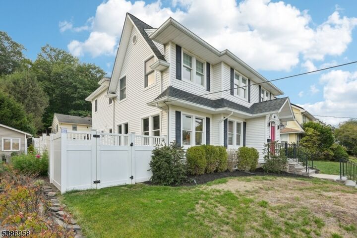 Property Photo:  130 Pasadena Pl  NJ 07506 