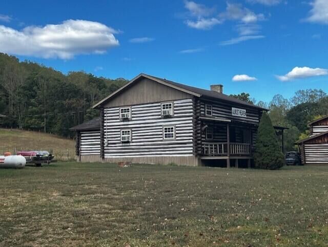 Property Photo: 312 &Amp 306 Falls View Lane WV 25951