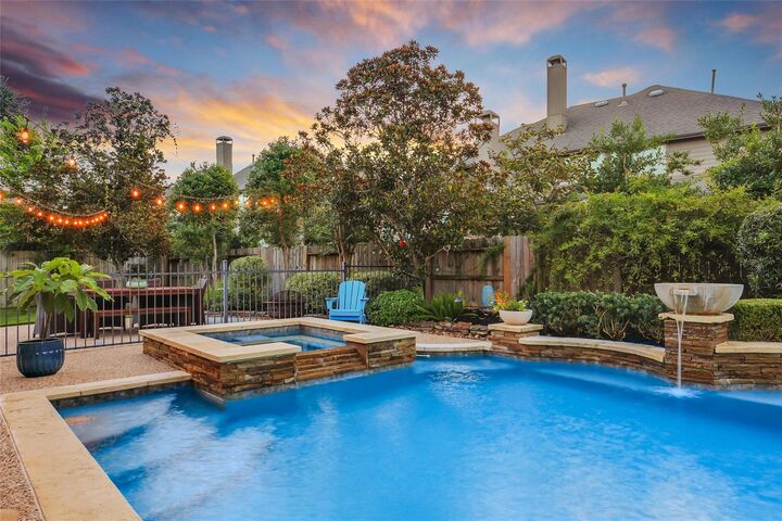 Property Photo:  5902 Royal Hill Court  TX 77345 