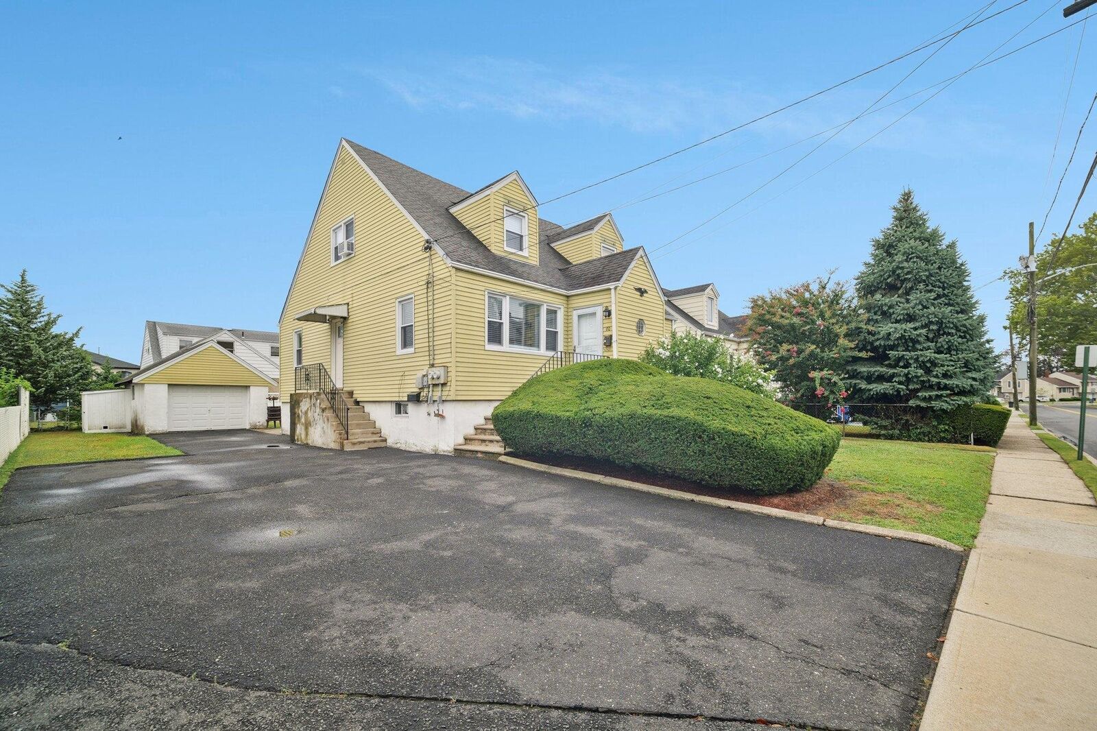 Property Photo:  80 Phillips Ave  NJ 07606 