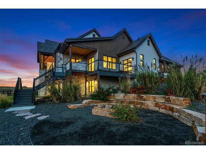 Property Photo: 2517 Southwind Rd CO 80513