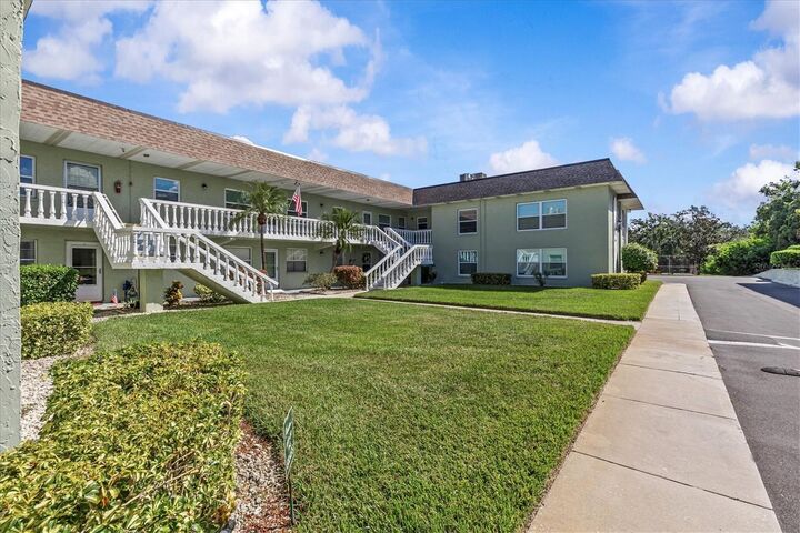 Property Photo: 1250 S Pinellas Avenue 804 FL 34689