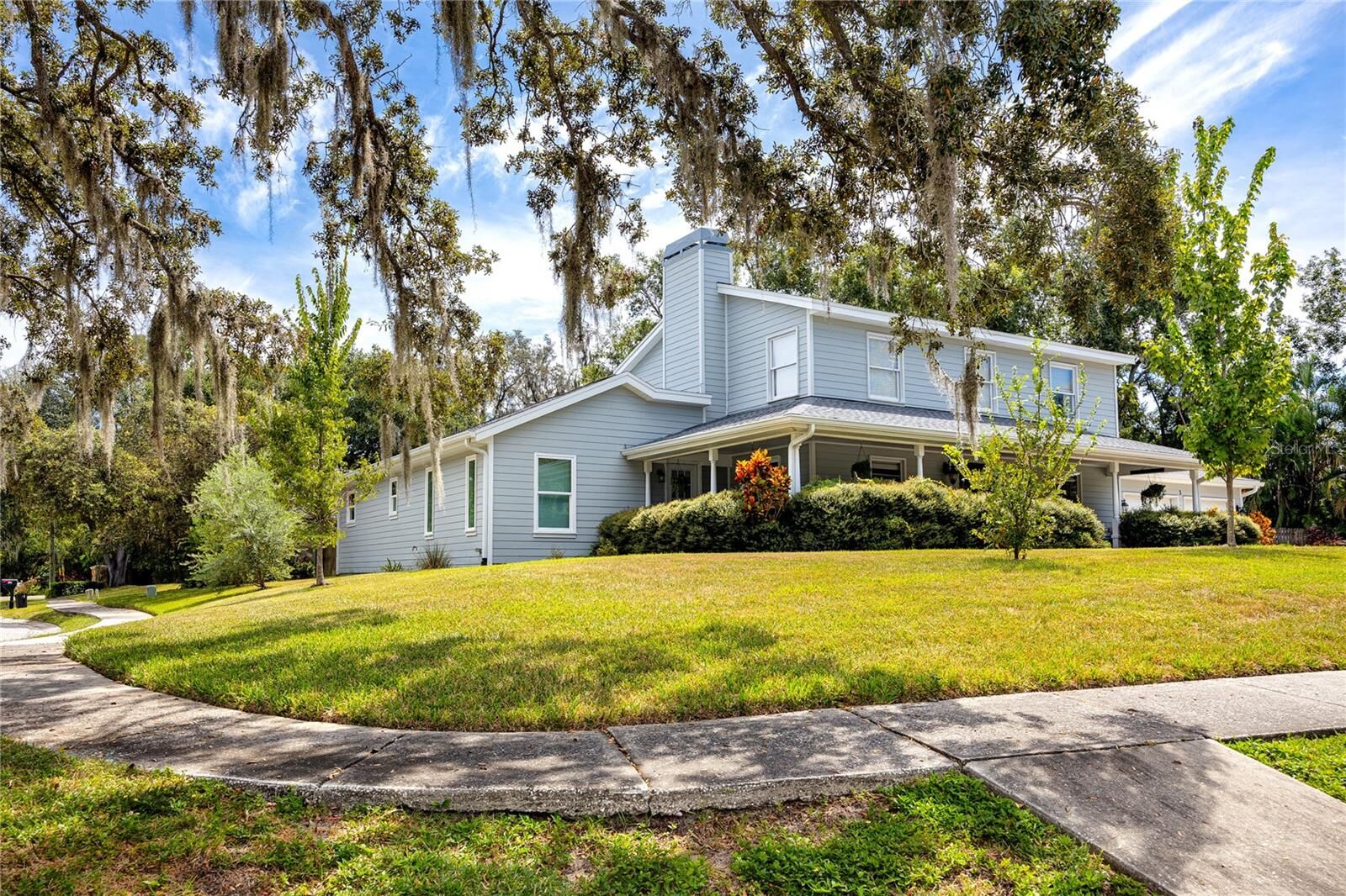 Property Photo: 3 Idlewilde Drive FL 34695