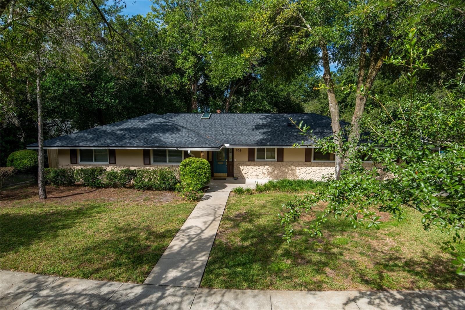 Property Photo:  955 Gamewell Avenue  FL 32751 