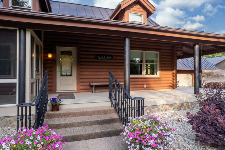 Property Photo: 6855 N Centerville Road IN 47393