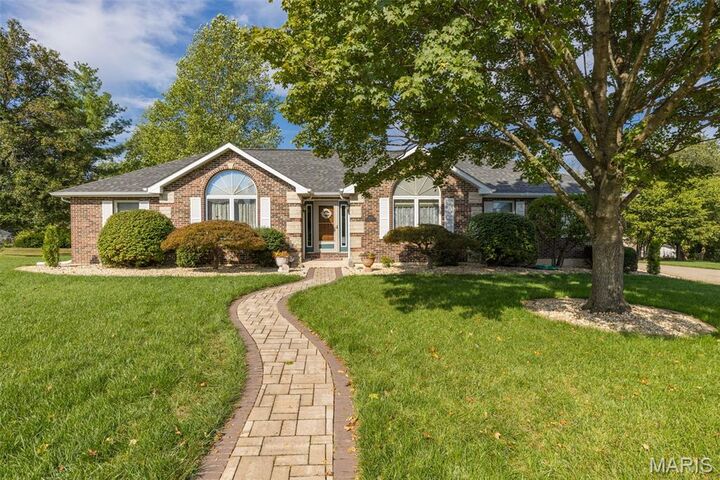829 Cimarron Circle  Farmington MO 63640 photo