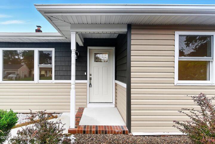 Property Photo:  119 Castleton Drive  NJ 08757 