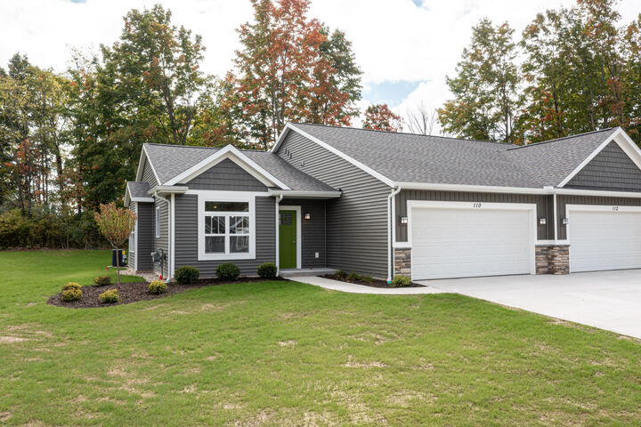 110 Creek Drive  Hart MI 49420 photo