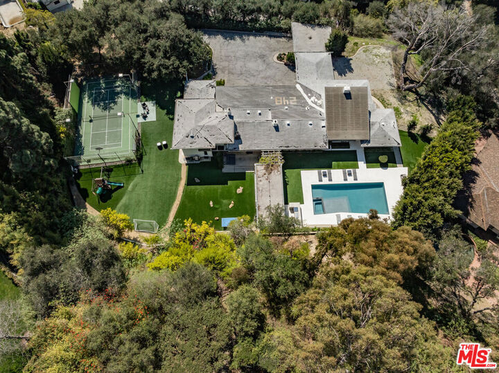 Property Photo:  248 N Glenroy Avenue  CA 90049 