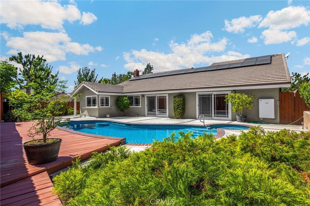 Property Photo:  1426 Alta Mesa Way  CA 92821 