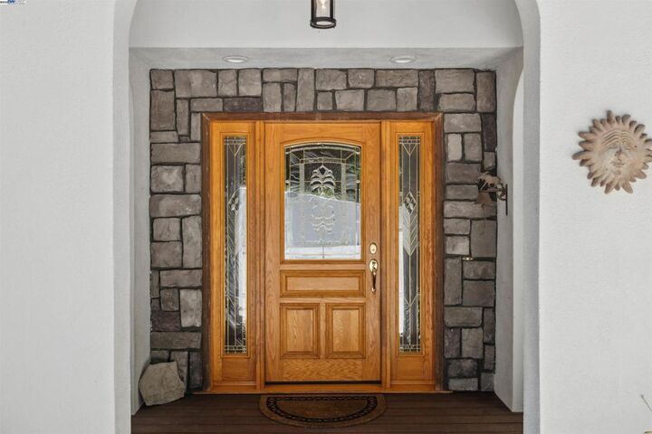 Property Photo: 716 Dry Well Rd CA 95006