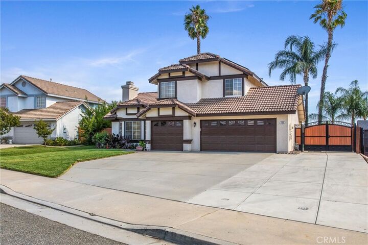 Property Photo:  169 Victoria Lane  CA 92320 