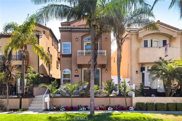 526 12th  Huntington Beach CA 92648 photo