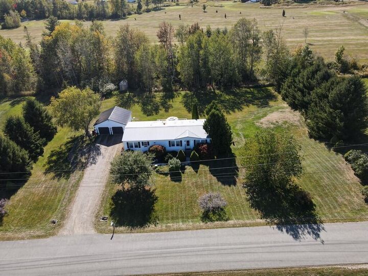 5 Vero'S Way  Winterport ME 04496 photo