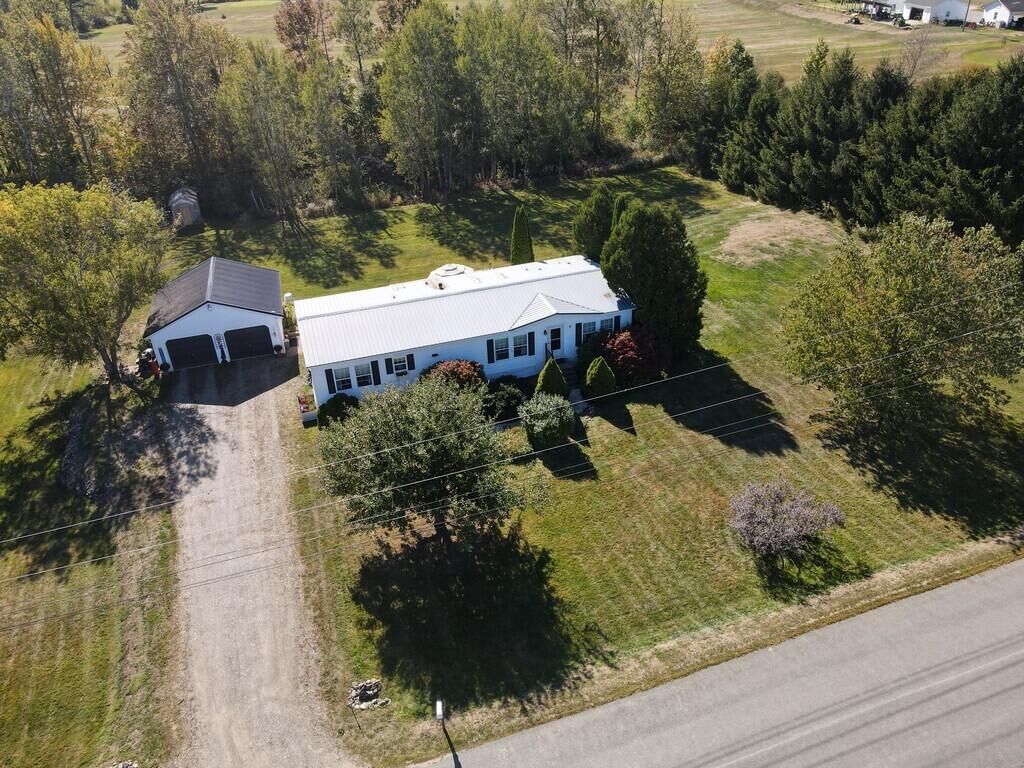 Property Photo: 5 Vero'S Way ME 04496