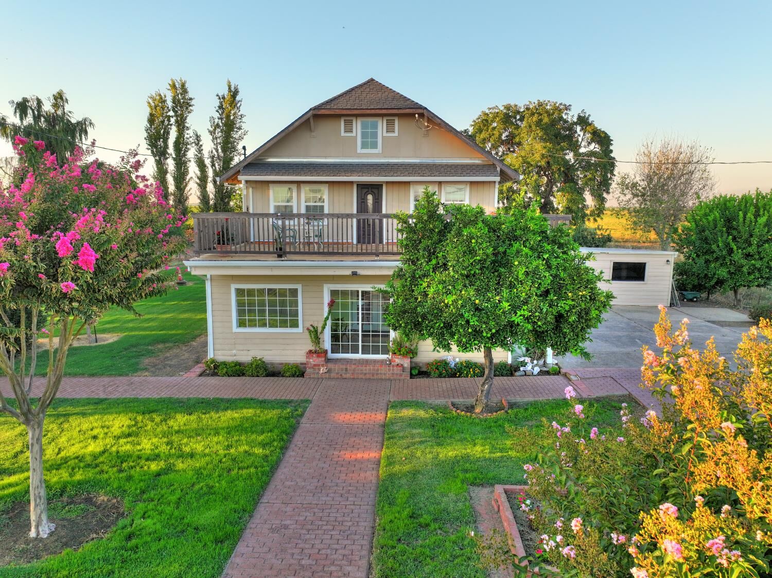 Property Photo:  579 W Walker Landing Road  CA 95690 