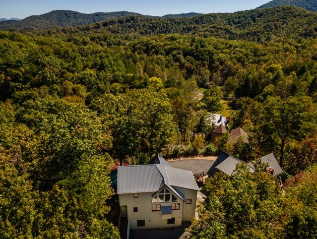 Property Photo: 85 Foster Cove Road GA 30513