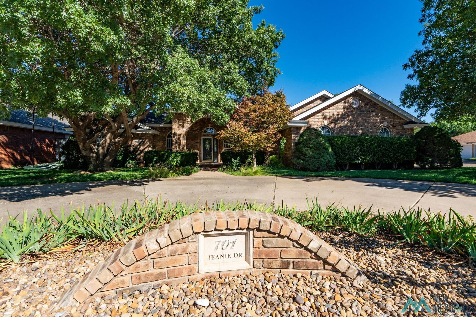 Property Photo:  701 Jeanie Drive  NM 88101 