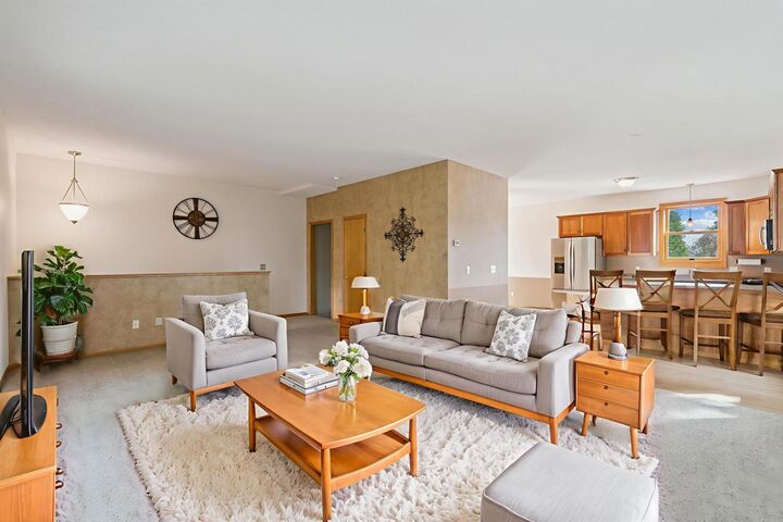 Property Photo:  2728 Century Court  MN 55110 