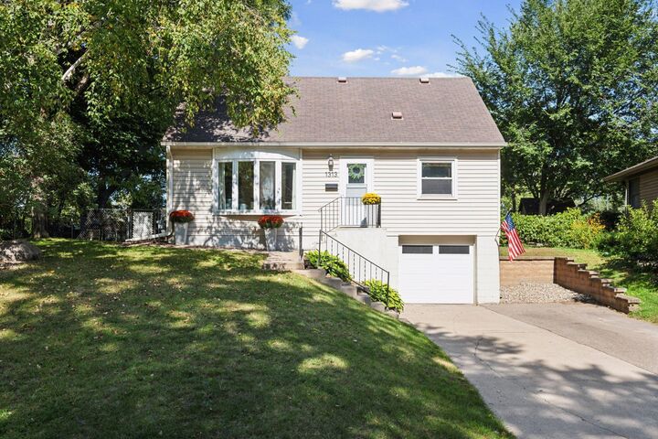 Property Photo: 1313 Kilmer Avenue MN 55426