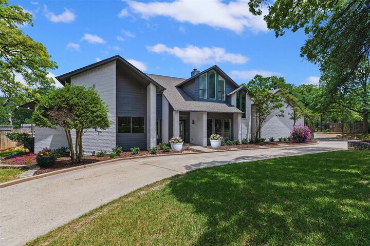 Photo de la propriété:  2109 Greta Lane  TX 76120 
