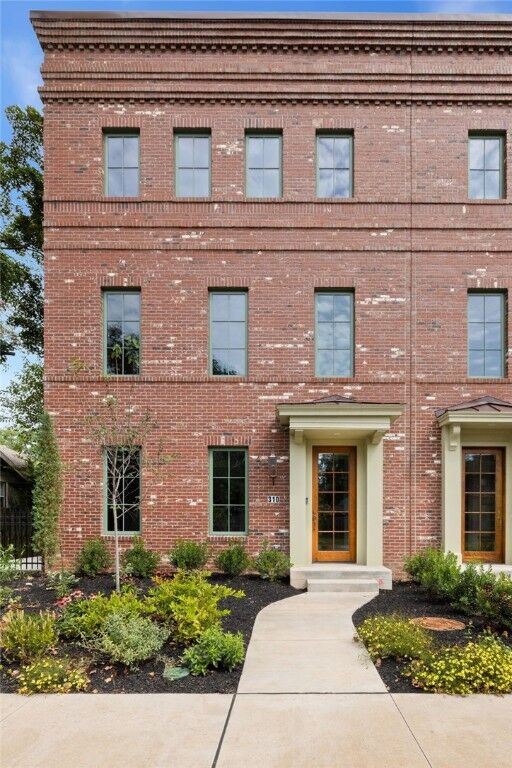 Property Photo: 310 NW 5th Street AR 72712