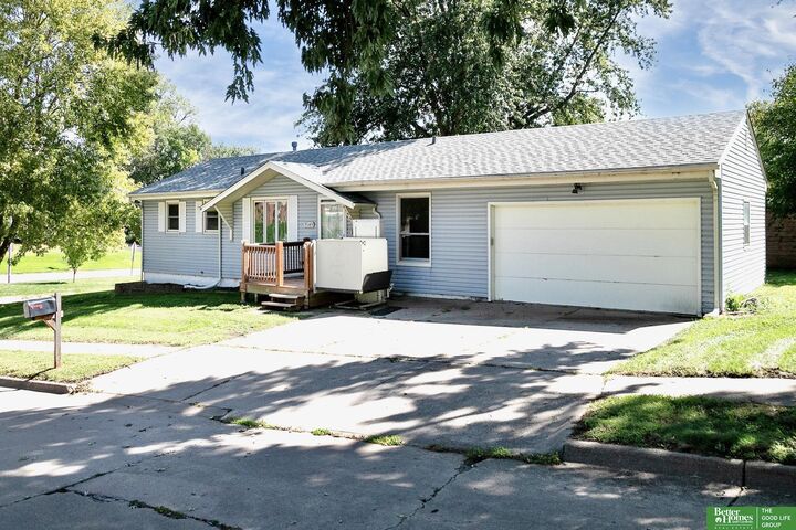 9149 Fowler Avenue  Omaha NE 68134 photo