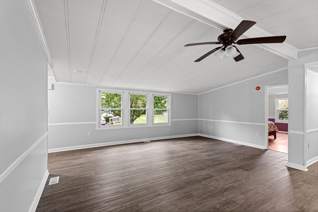 Property Photo: 85 Narragansett MA 02360