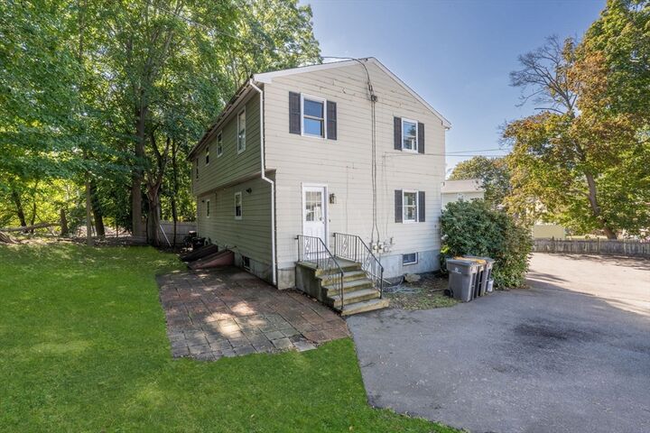 Property Photo:  212 Fountain St 212  MA 01702 