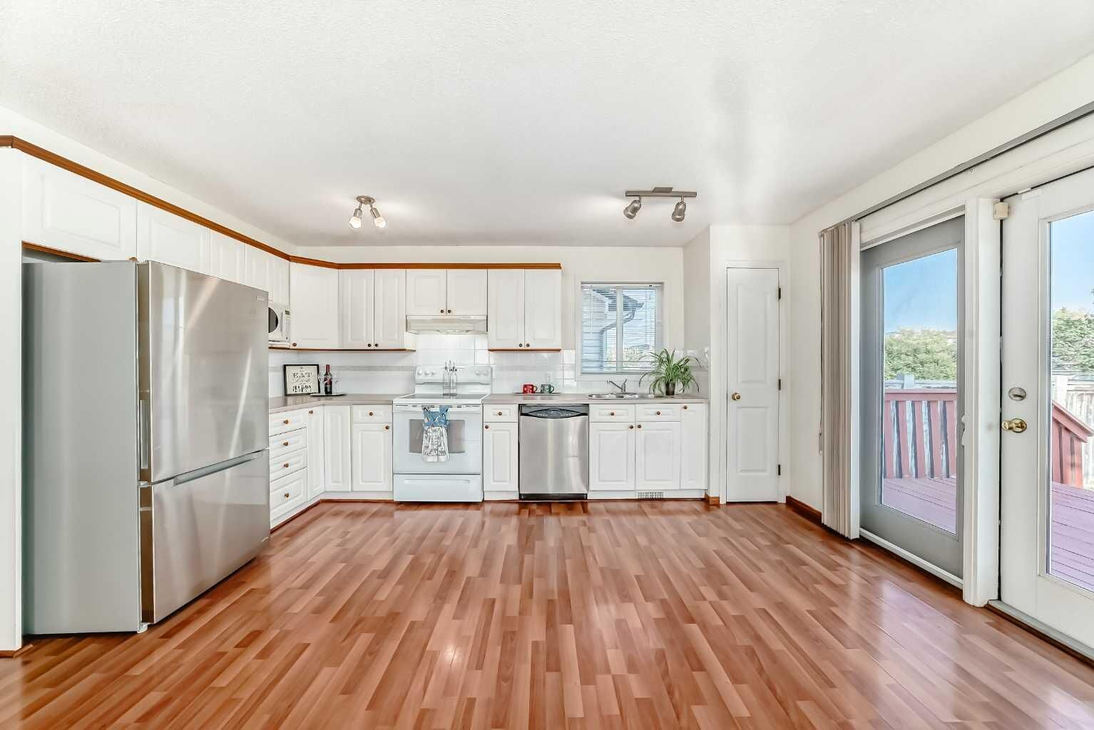Property Photo:  139 Bridlewood Circle SW  AB T2Y 3L1 