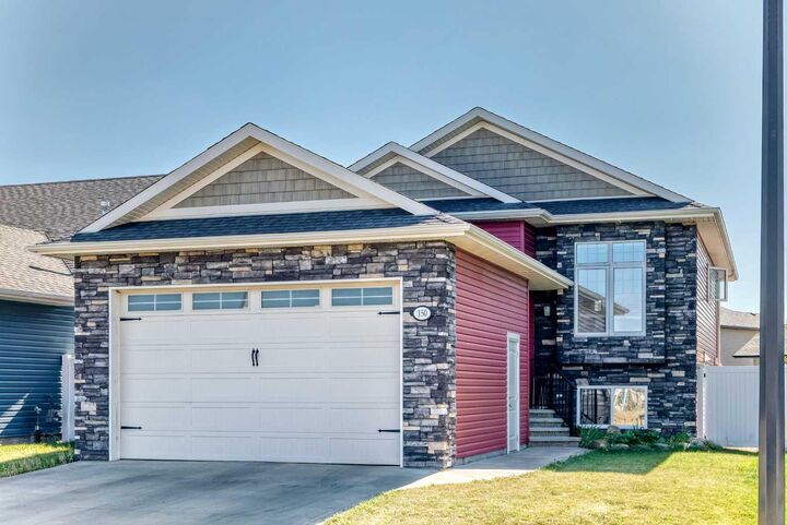 150 Voisin Close  Red Deer AB T4R 0N1 photo