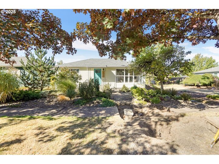 2055 Laurel Ave  Salem OR 97301 photo