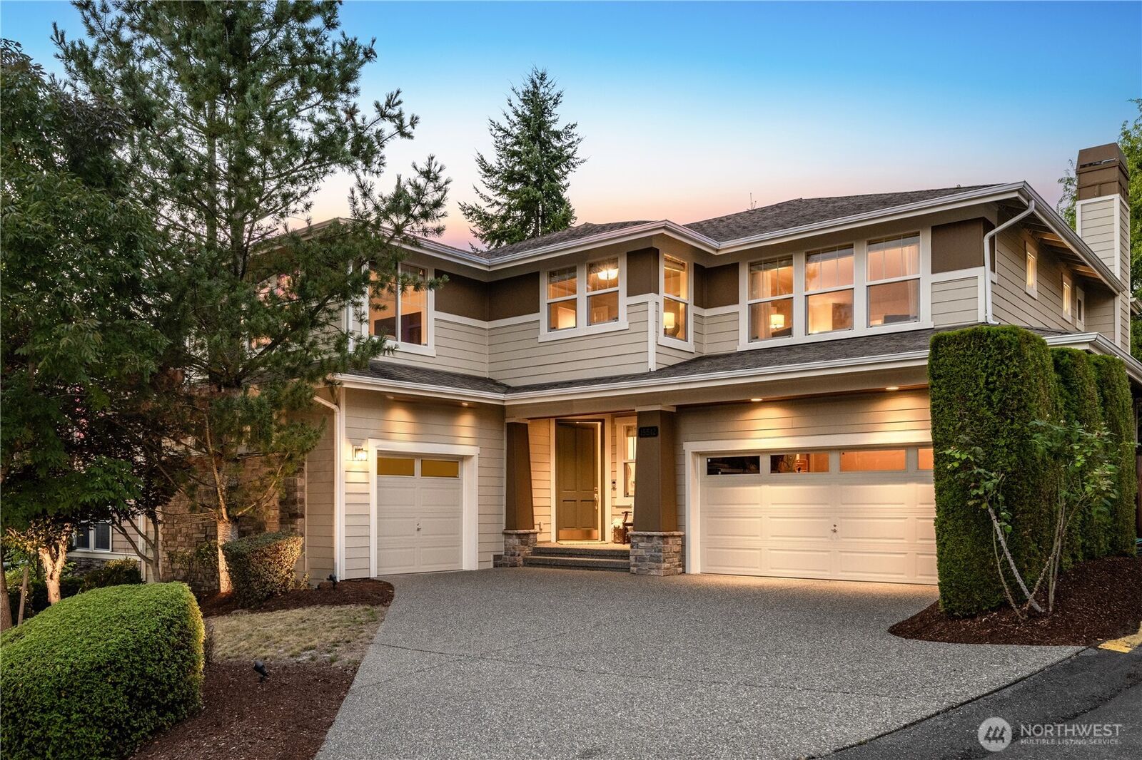 Property Photo:  15542 NE 106th Way  WA 98052 