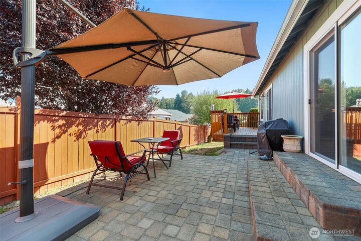 Property Photo:  8701  198th Street E  WA 98387 